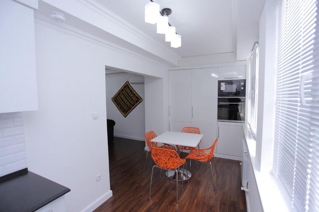 Overlooking Registan Square Luxury 2 Bedrooms Apartment Samarkand Exterior foto