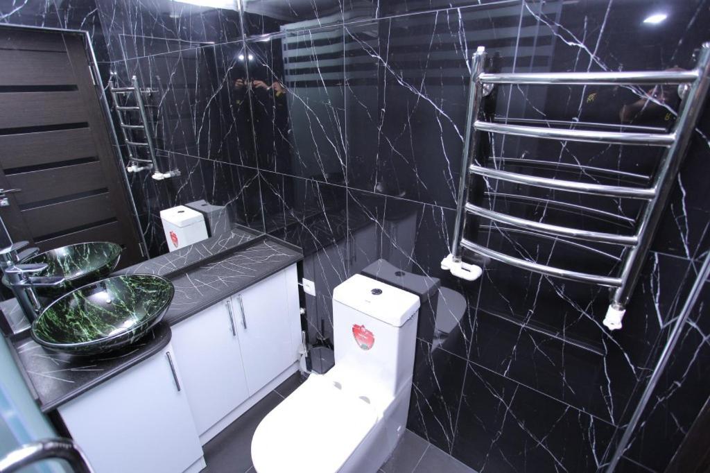 Overlooking Registan Square Luxury 2 Bedrooms Apartment Samarkand Exterior foto
